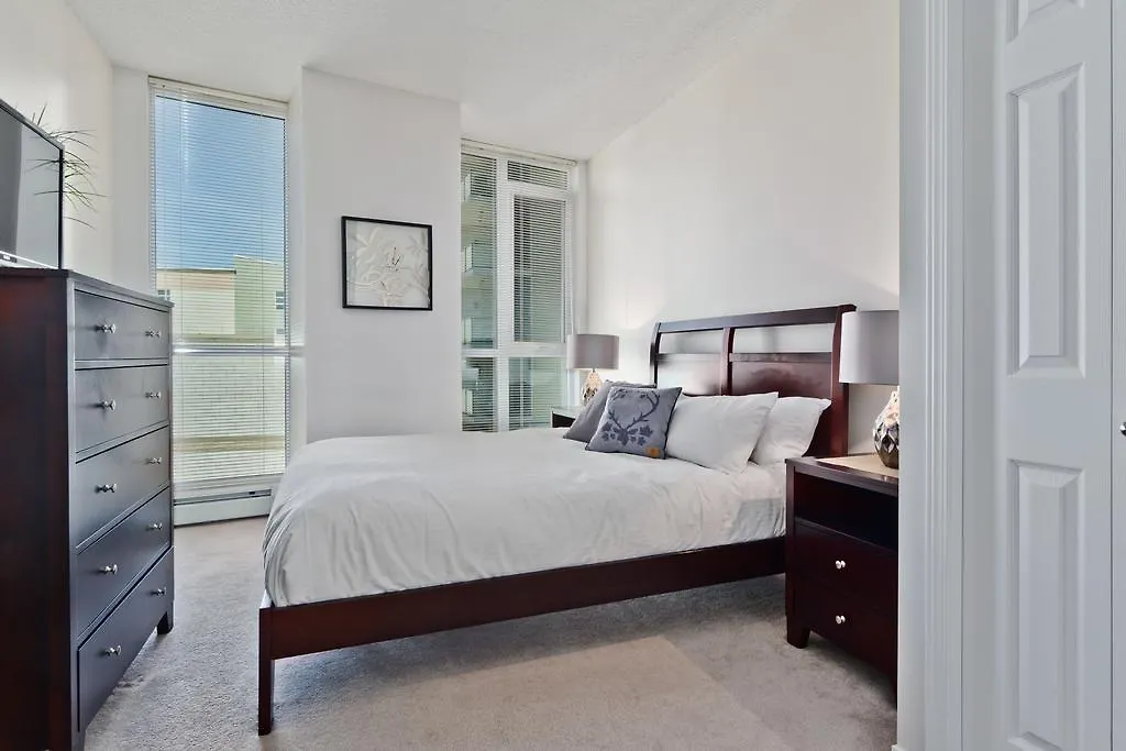 O Stays Condos - Riverfront Pointe Apartment Calgary